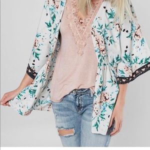 Daytrip Blue Floral Kimono